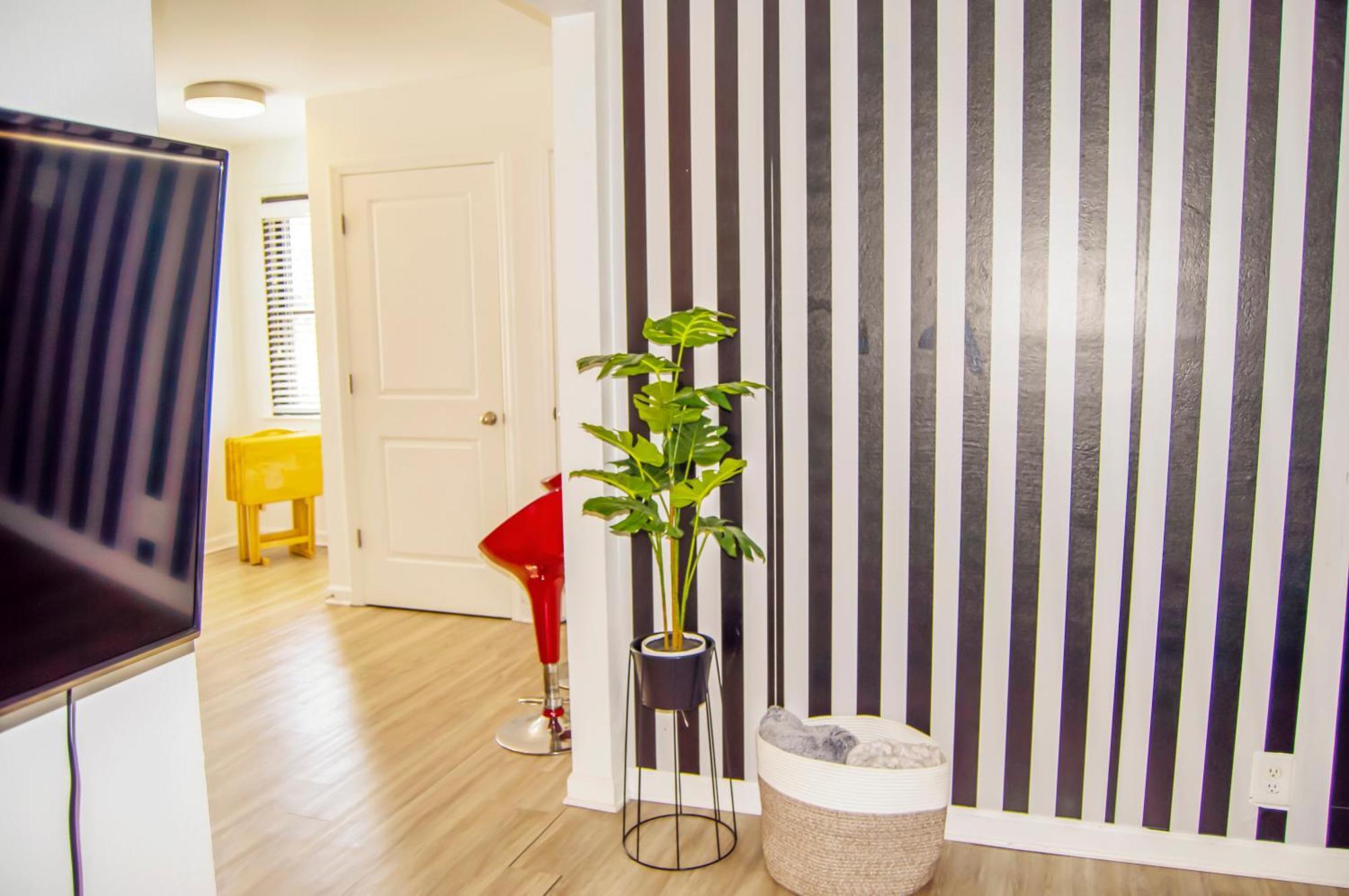Cozy Condo, Minutes From Broadwy, Sleeps 5 Нашвілл Екстер'єр фото